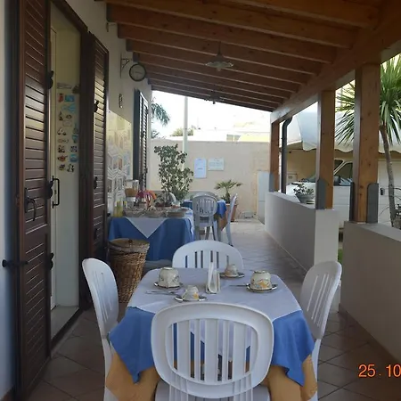 Bed & Breakfast Mare E Sole Urso