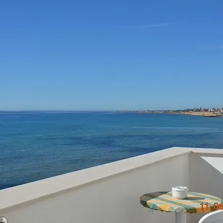 Mare E Sole Urso Alojamento de Acomodação e Pequeno-almoço